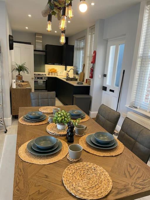 Rookley Villa, 3 Bedroom Family Apartment, Ventnor Dış mekan fotoğraf